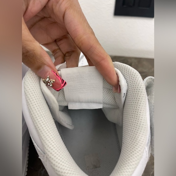 Nike Air Force 1 High, Men’s Size 12, Authentic - Picture 11 of 14